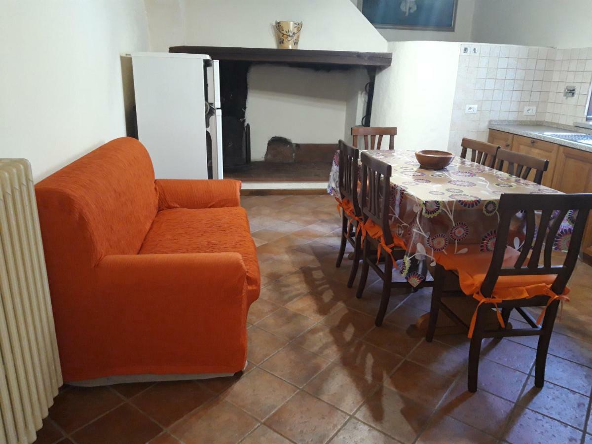 PorcianoLa Casa Di Ida公寓 外观 照片